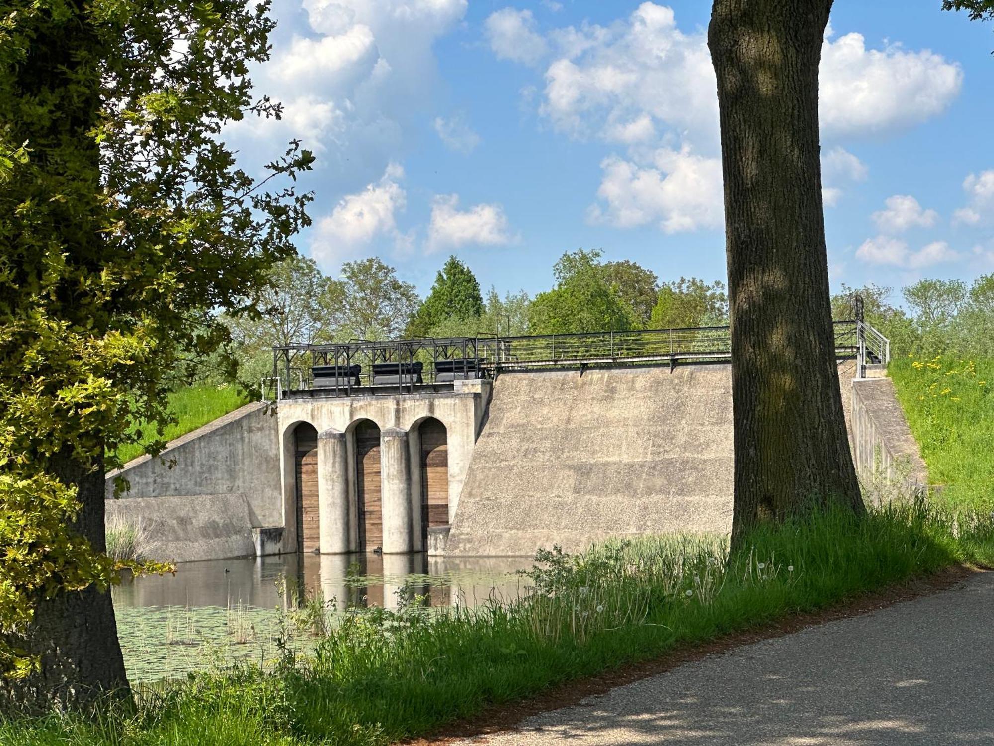 Het Spoel Lägenhet Culemborg Exteriör bild